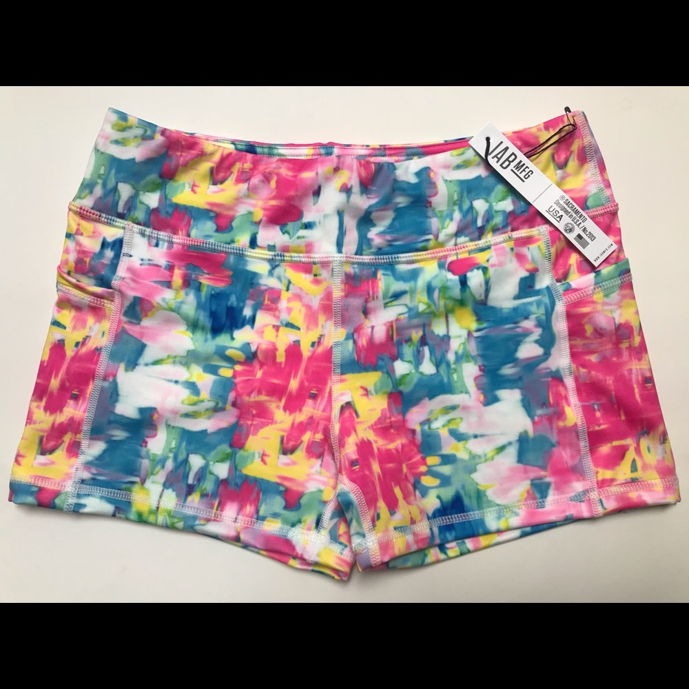 IAB POCKET BOOTY SHORTS BRUSHSTROKES CANDY L